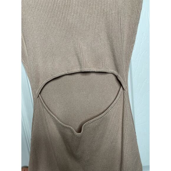 House of Harlow Ribed Bodycon Knee Length Dress Nude Tan Size Medium - Picture 3 of 5